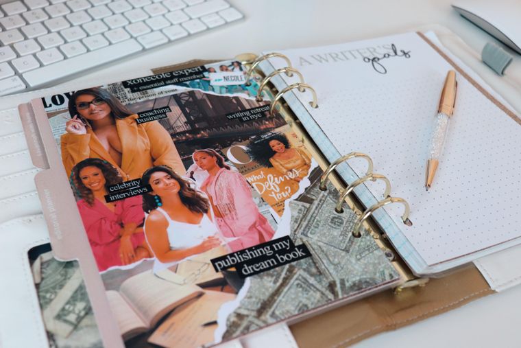 How to Create a Vision Board - TaVona Denise