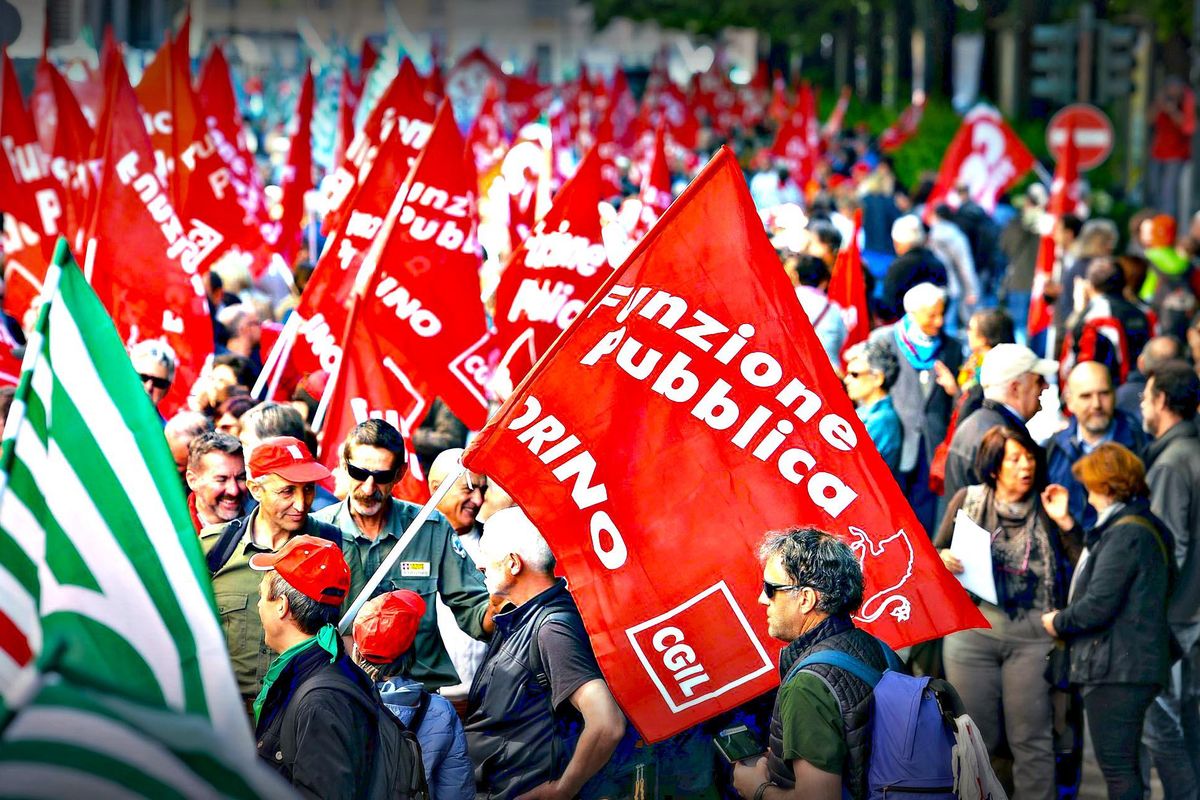 Lo sciopero spinge gli statali nella trappola