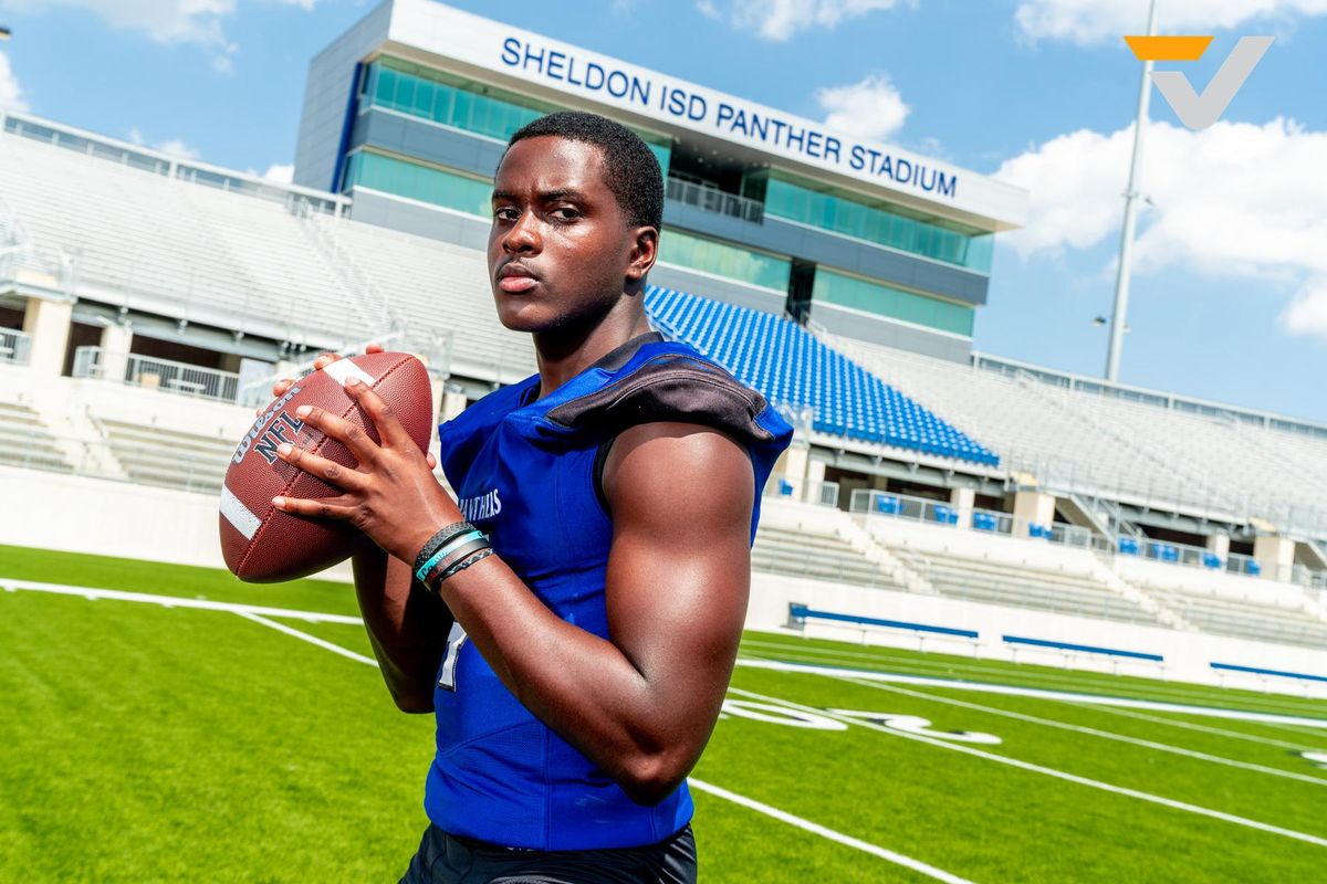 VYPE Houston Playoff Central: C.E. King, FB Hightower, Spring move on; Area Round matchups set