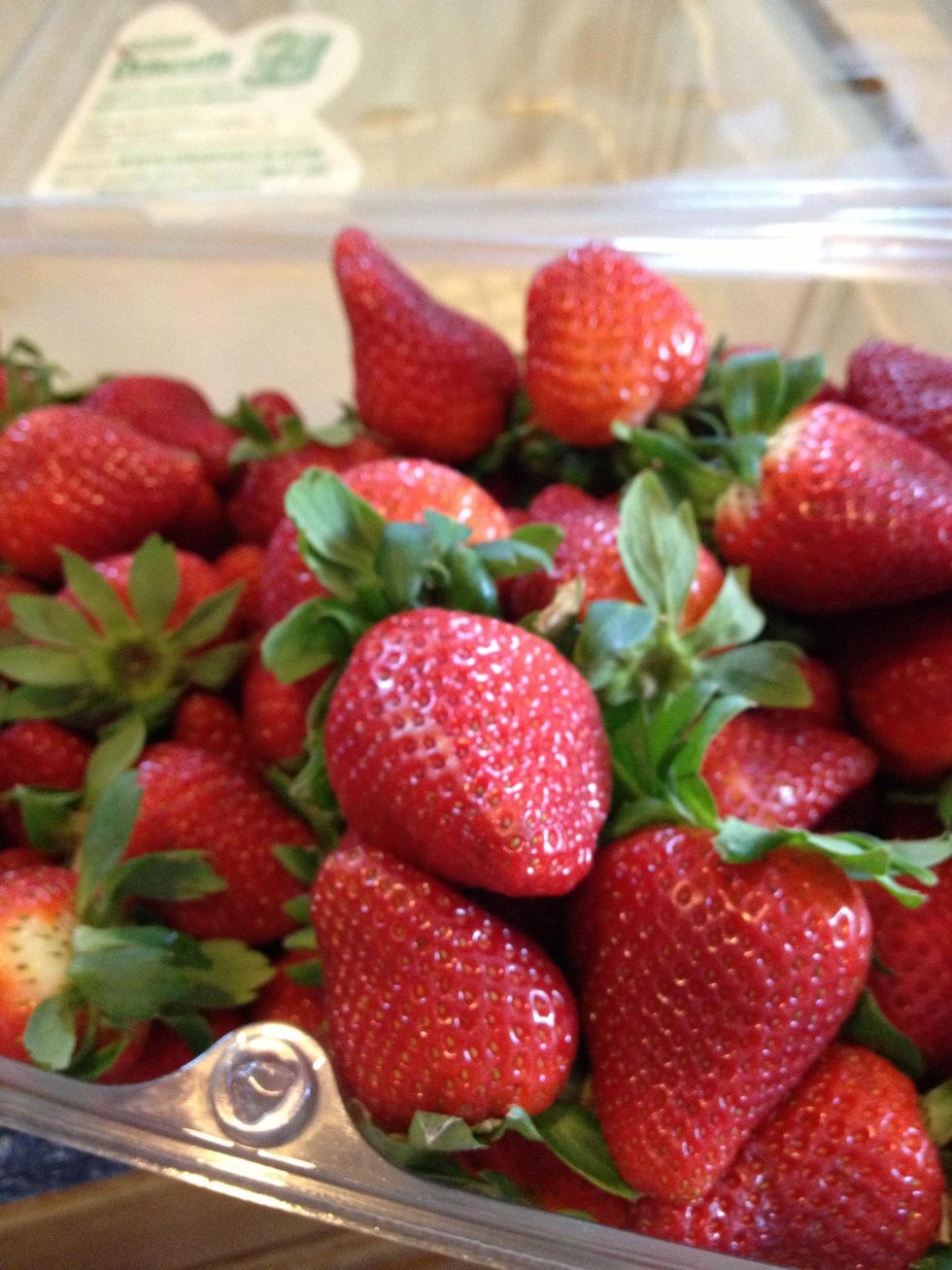 How to remove strawberry stems the easy way B+C Guides