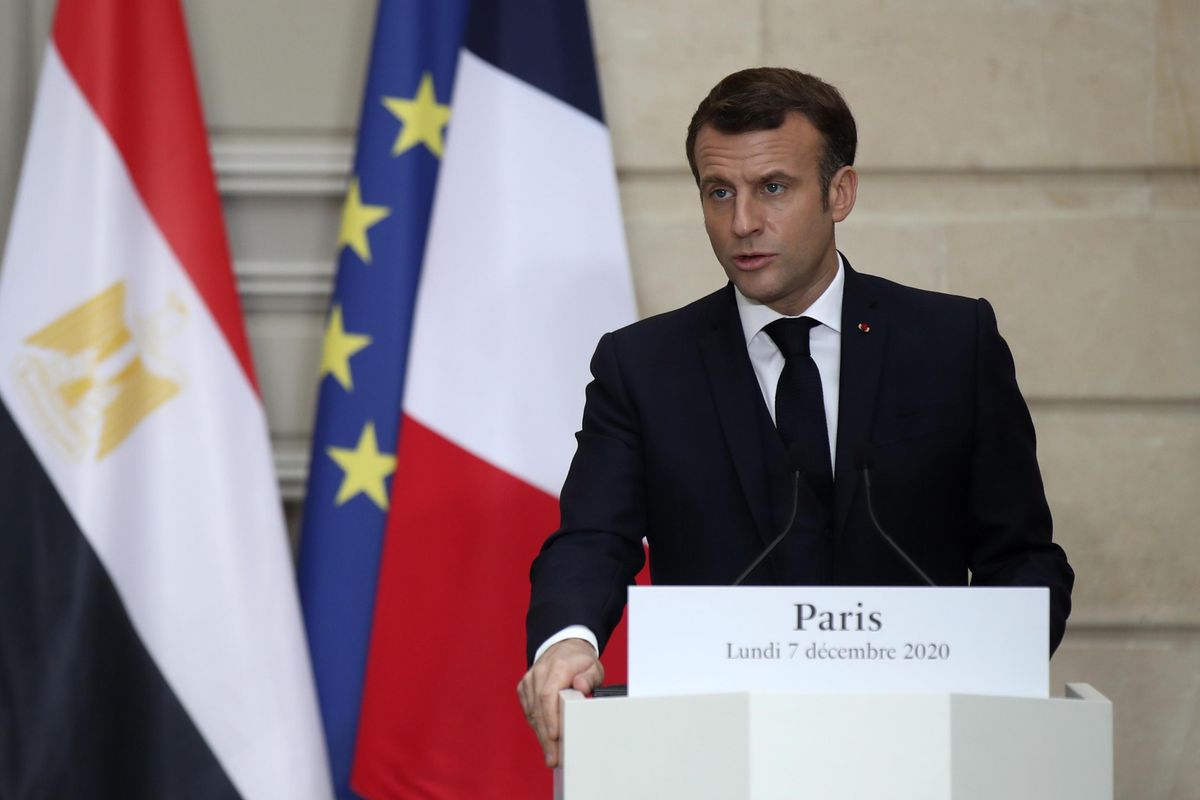 Numeri certi e richiami alla sovranità Il piano francese fa arrossire l’Italia