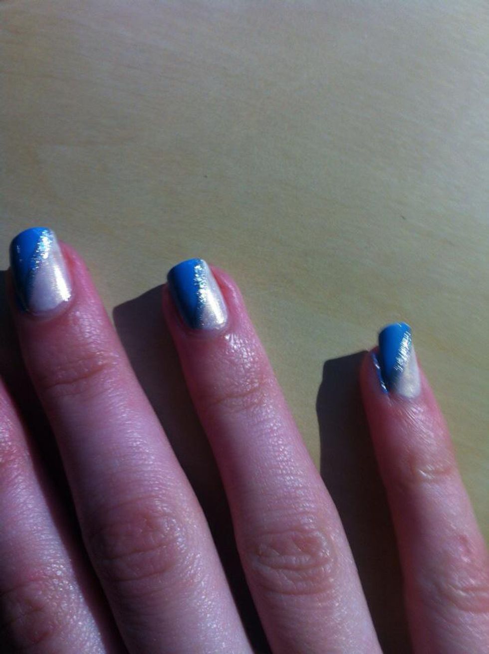 How to to do split colour nails B+C Guides