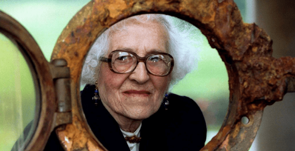 8. The youngest Titanic survivor was named Eliza Gladys "Millvina" Dean