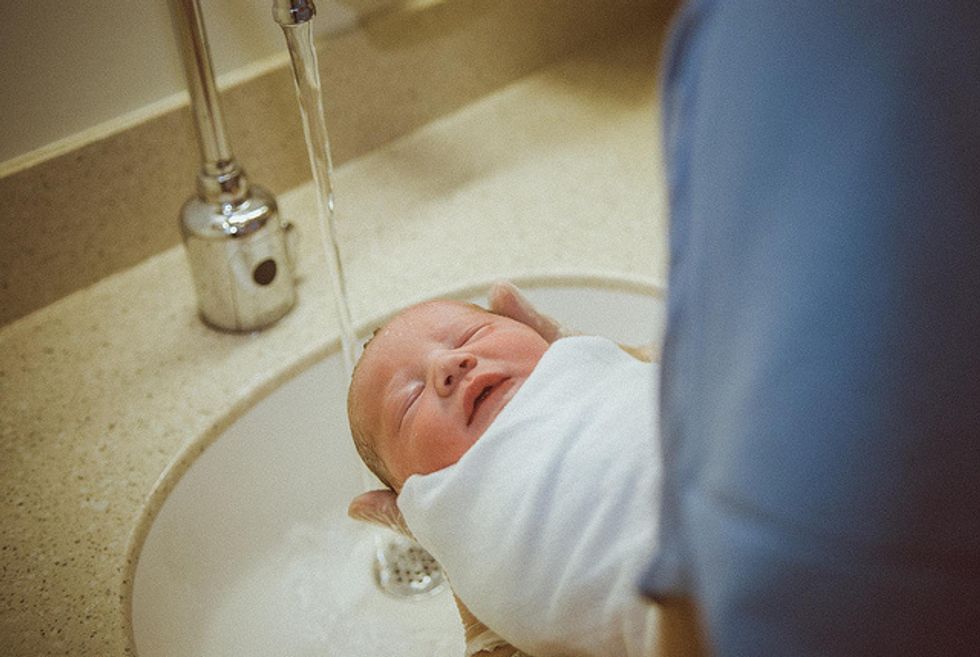 Here's What Happens To Your Body When You Skip Showers For Just Two