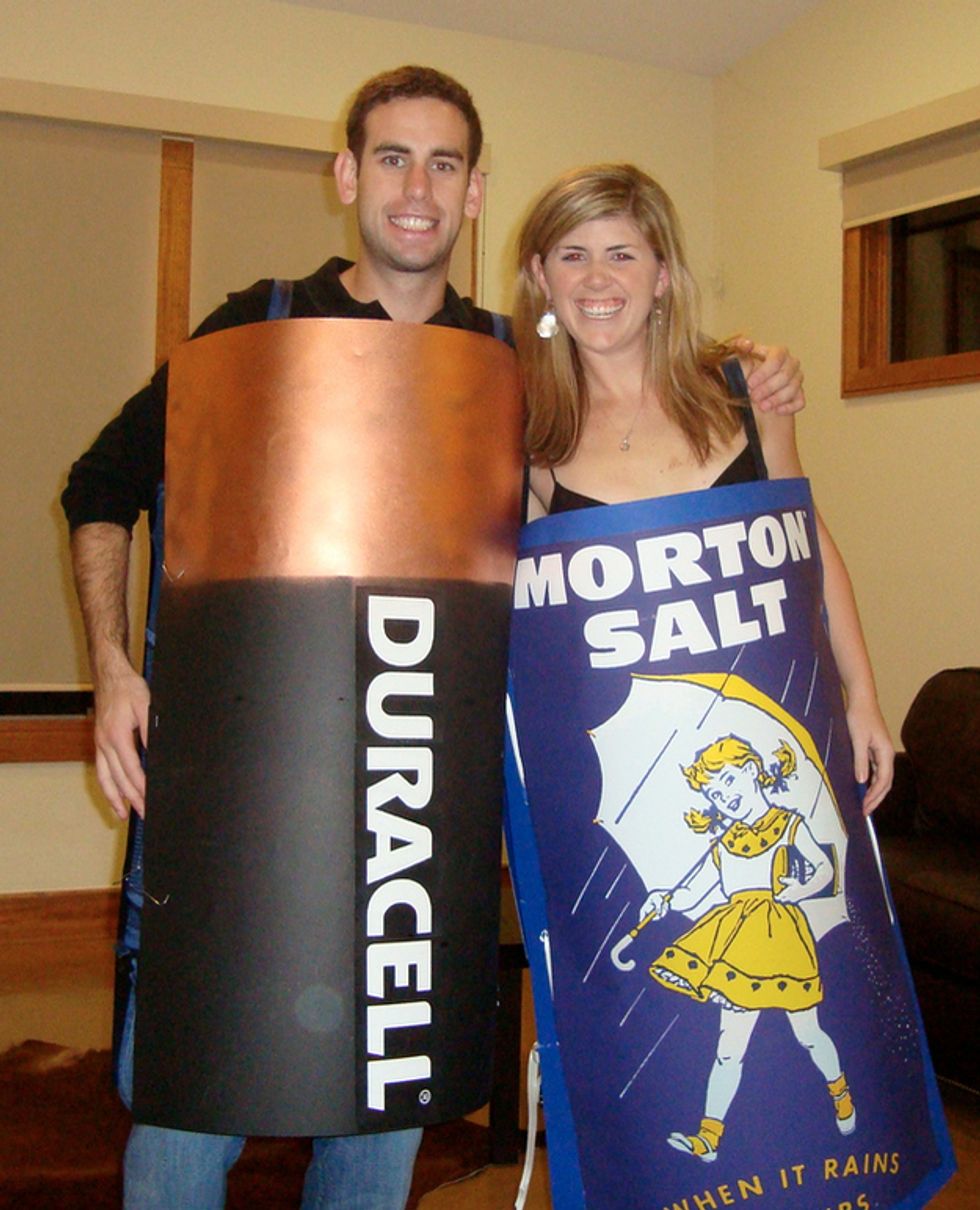 The Absolute Punniest Costumes That Anyone Can DIY 22 Words