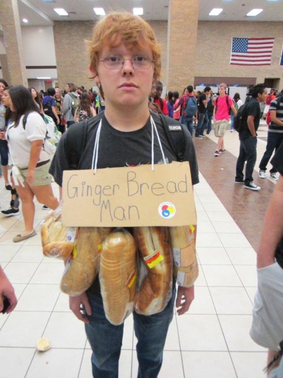 The Absolute Punniest Costumes That Anyone Can DIY 22 Words
