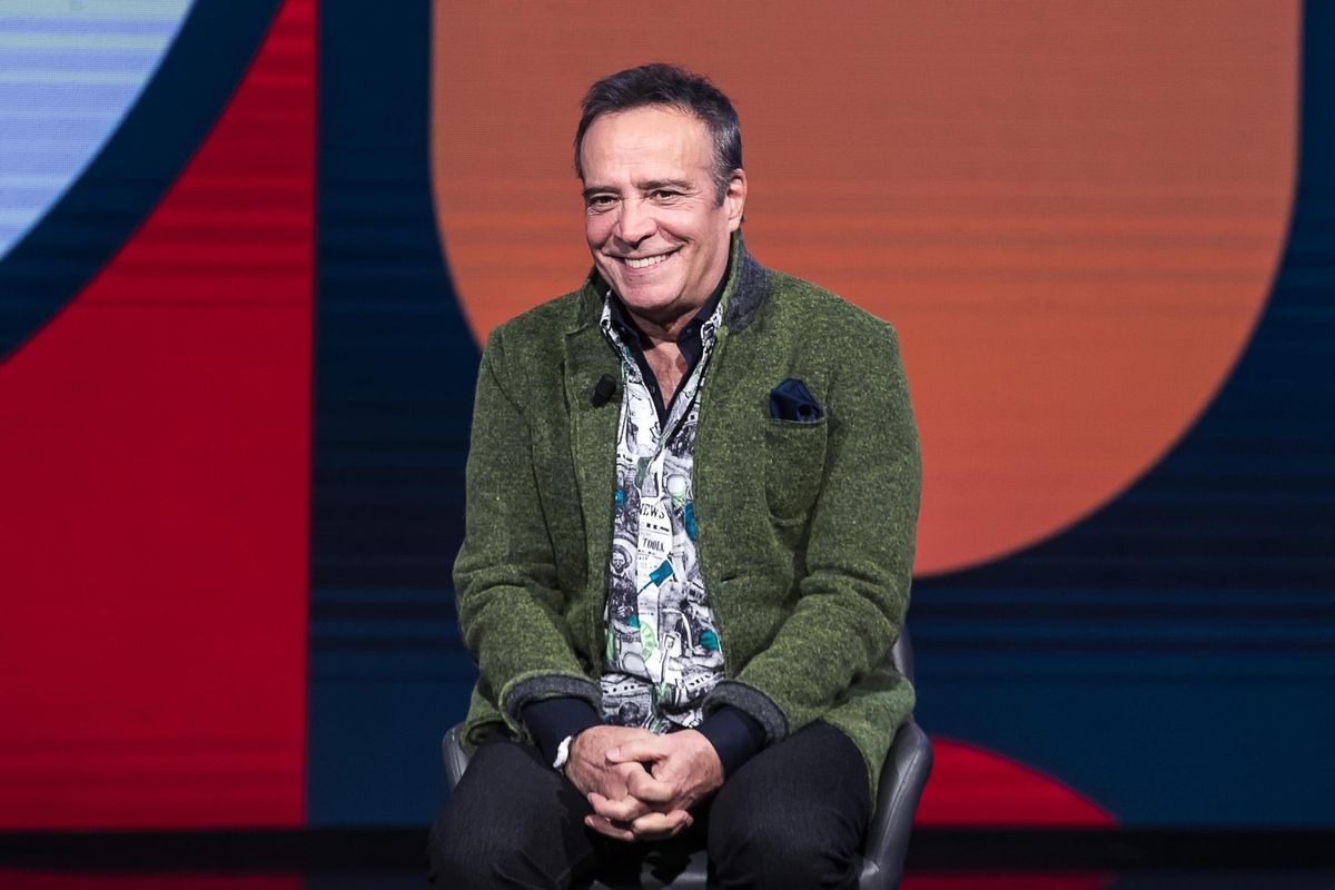 «Mi augurano la morte ma non rinuncio ai miei dubbi sul virus»