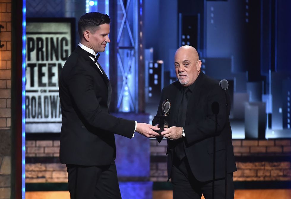 30 of the Most Famous Short Male Celebrities | 22 Words