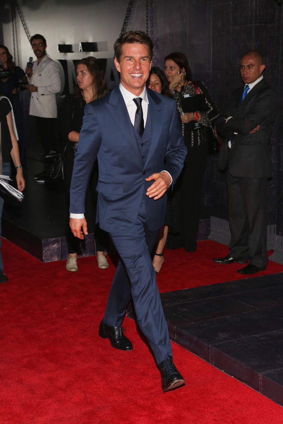 30 of the Most Famous Short Male Celebrities 22 Words