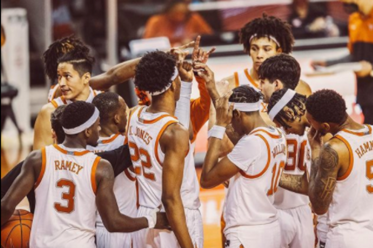 Longhorns basketball jumps in rankings after Kansas win