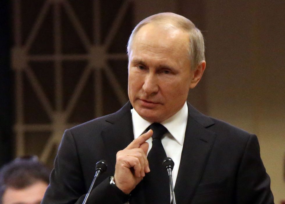 Putin Officially Bans Same Sex Marriage In Russia And