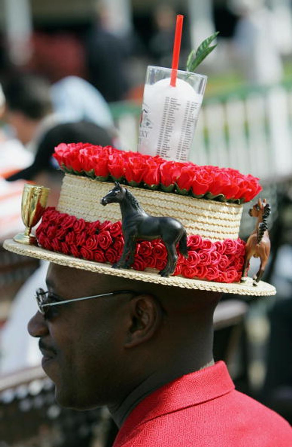 The 25 Most Outrageous Kentucky Derby Hats Over The Y - vrogue.co