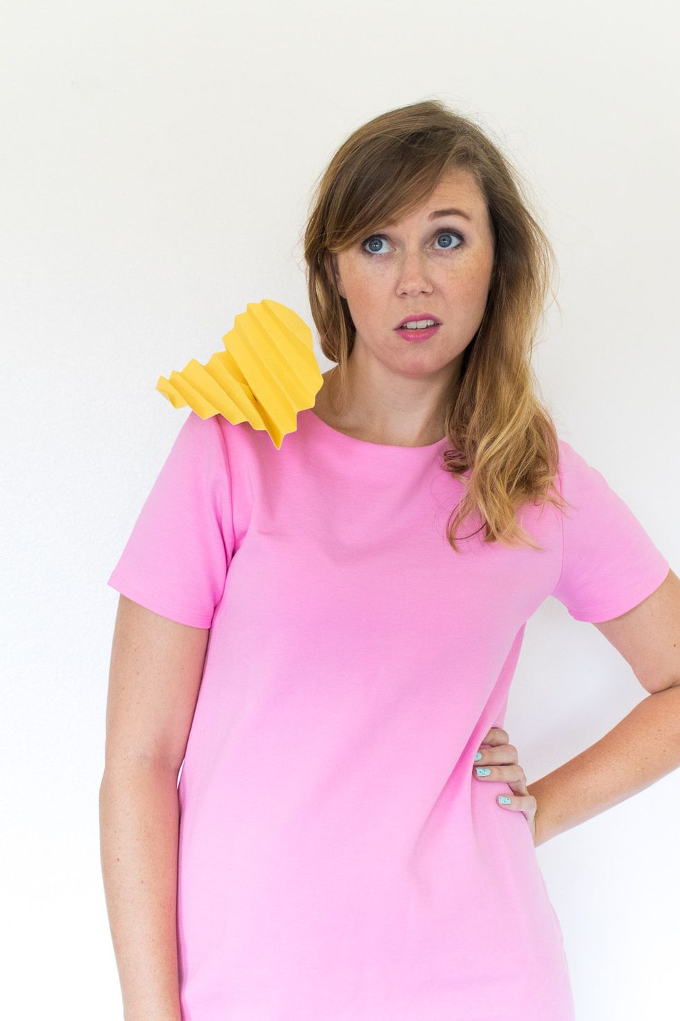 30 Easy Pop Culture Halloween Costumes For 2018 22 Words easy-halloween-costume-for-adults-easy-homemade-halloween-costumes