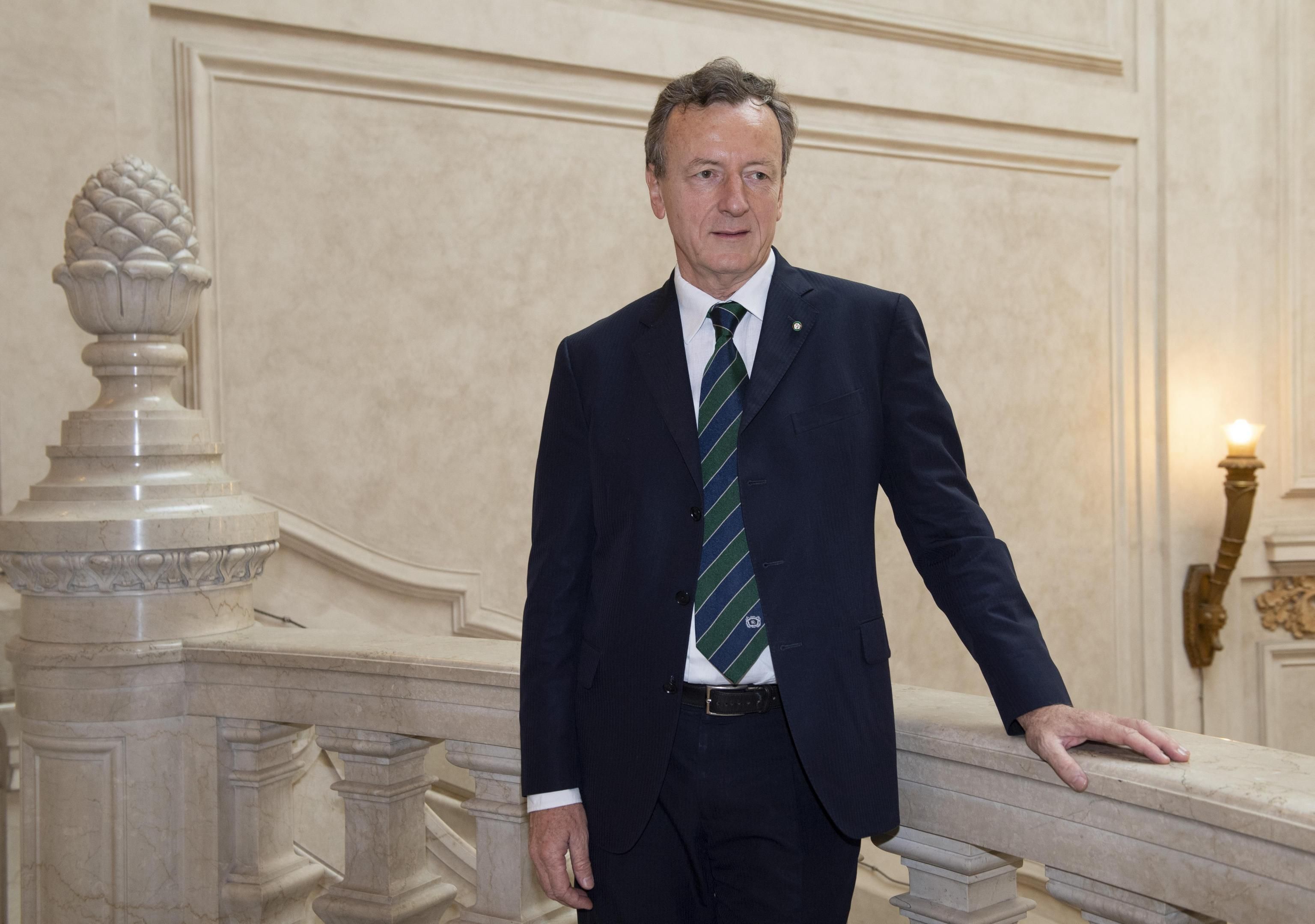 Dopo i flop spaziali ora il nipote di Prodi fa l'allarmista sulla pandemia