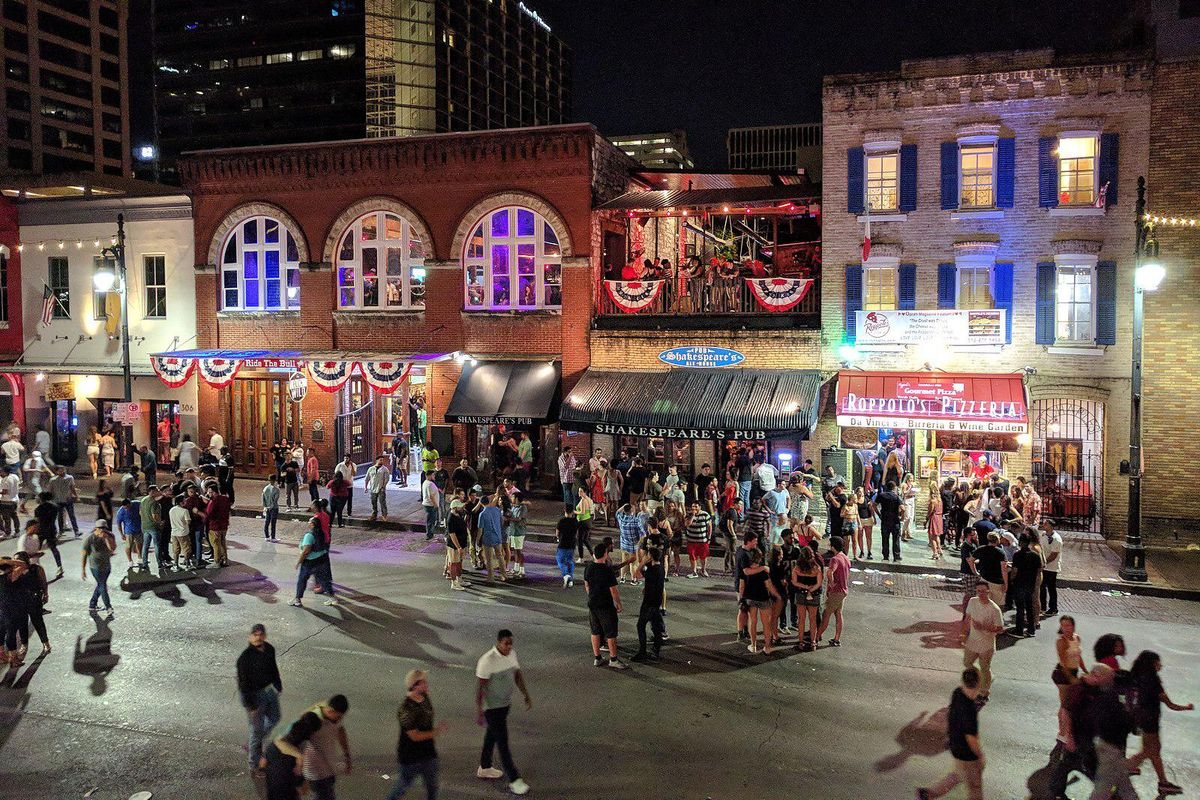 New Year’s Eve city curfew falls in line with governor's order to not shut down cities, Austin officials say