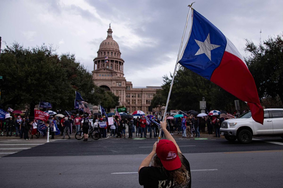 Austin Trump supporters rally at Texas Capitol as U.S. Capitol is breached