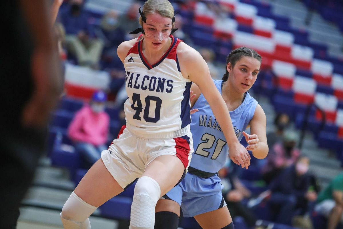 IN FOCUS: Clear Lake; Brazoswood do battle