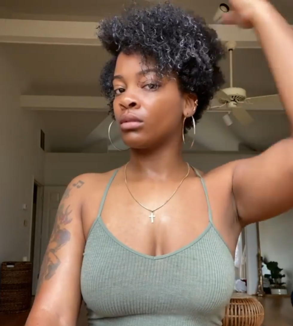 Ari Lennox Cutting Her Own Hair Is The Fresh Start We All Deserve In 2021