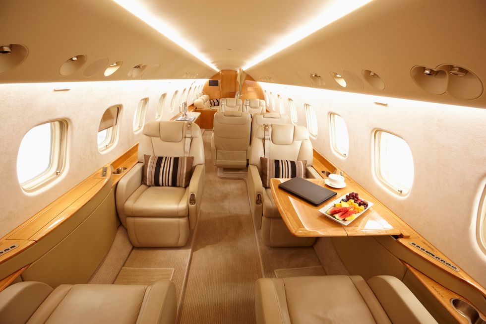 The Names Youll Recognize The Passengers On Epsteins Private Jets - kfsp8hq