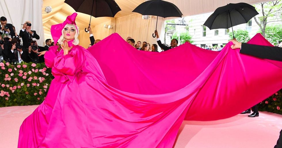 Lady Gaga Wore an Actual Pink Tent to the Met Gala | 22 Words