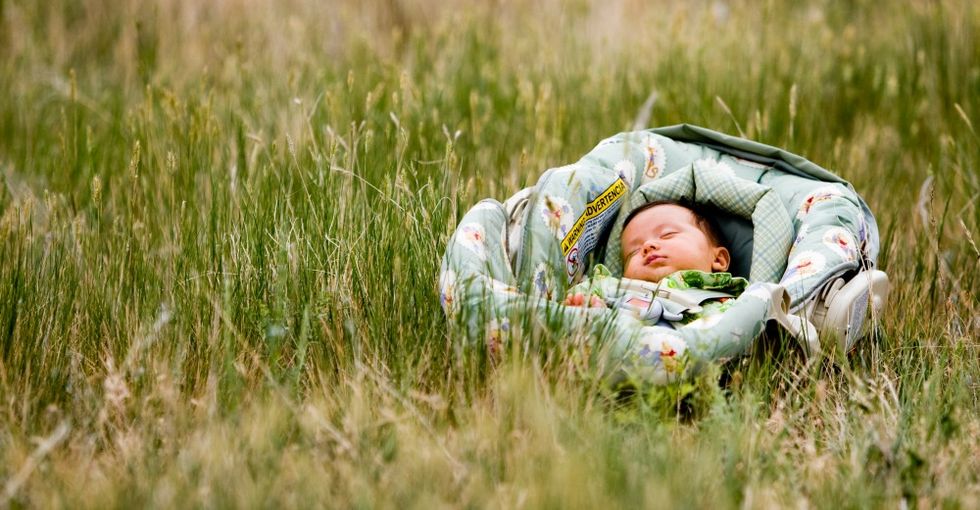 New Study Reveals The Dangers Of Letting Your Baby Sleep In A Car Seat