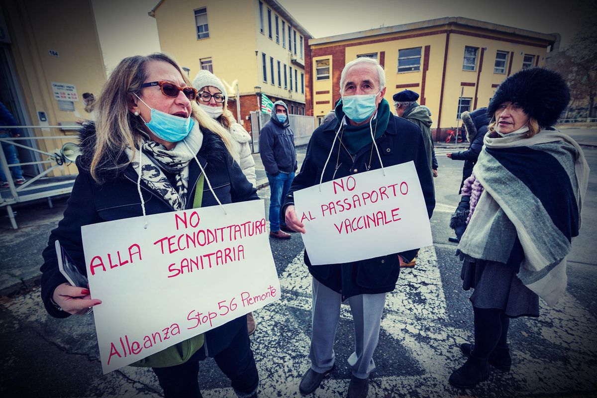 Moderna arriva in Italia e l’Ue apre a Valneva