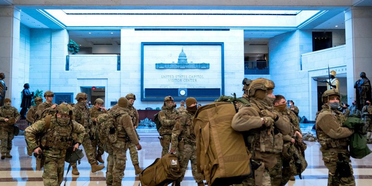 Democrats say police briefed them on plot by armed extremists to surround the US Capitol on Inauguration Day - Vimarsana News