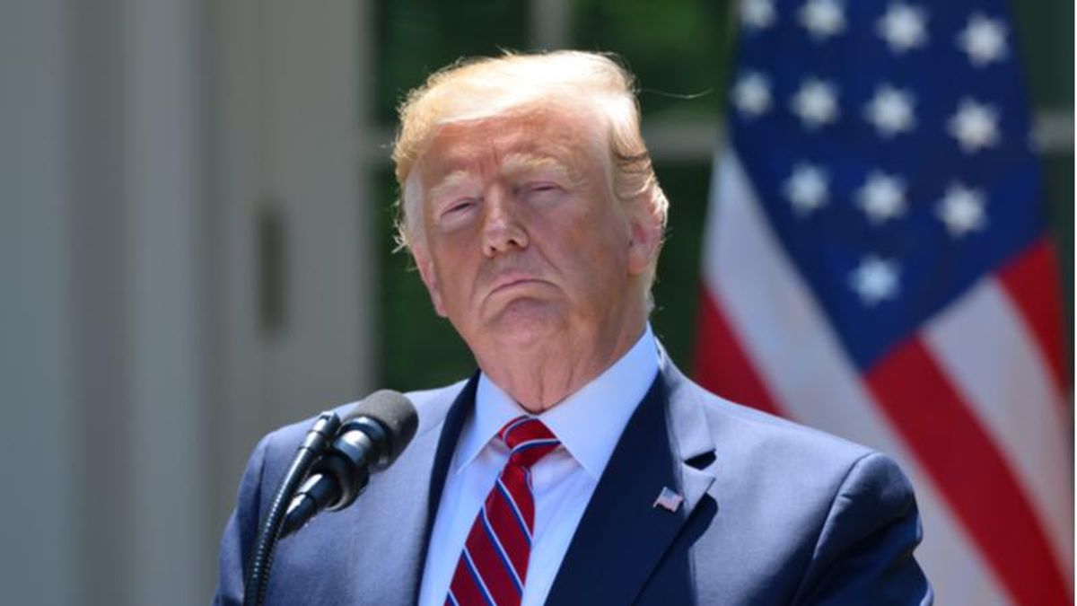 Trump is struggling to find lawyers who will defend him in 2nd impeachment trial: report