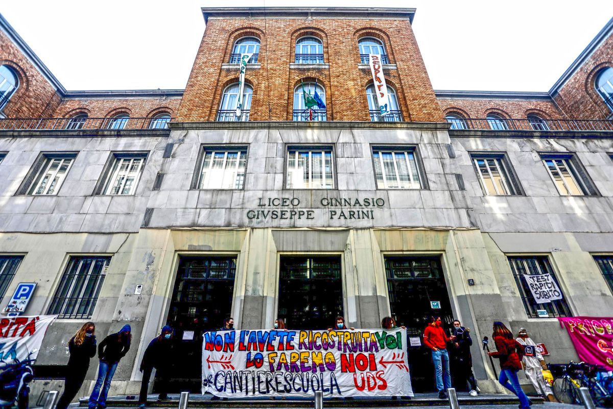 Scuola nella guerra del tutti contro tutti