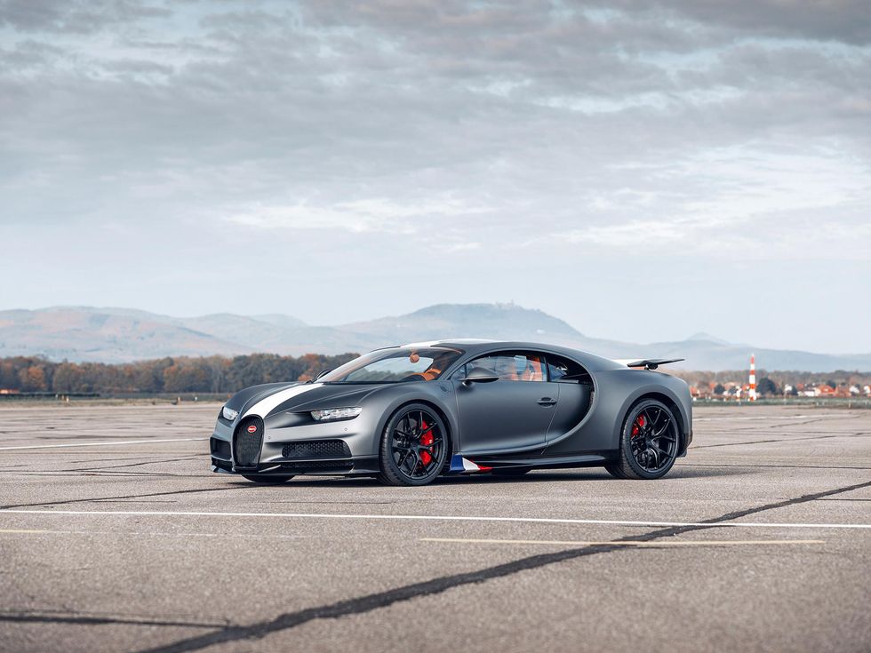 Bugatti Chiron Sport "Les L\u00e9gendes du Ciel" edition