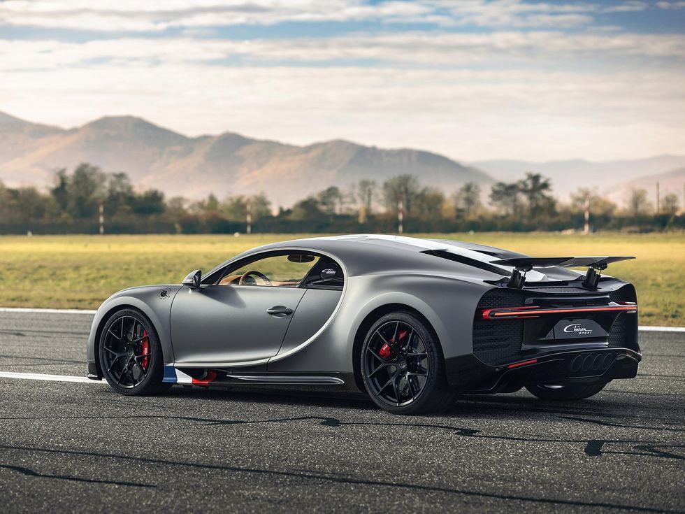 Bugatti Chiron Sport "Les L\u00e9gendes du Ciel" edition