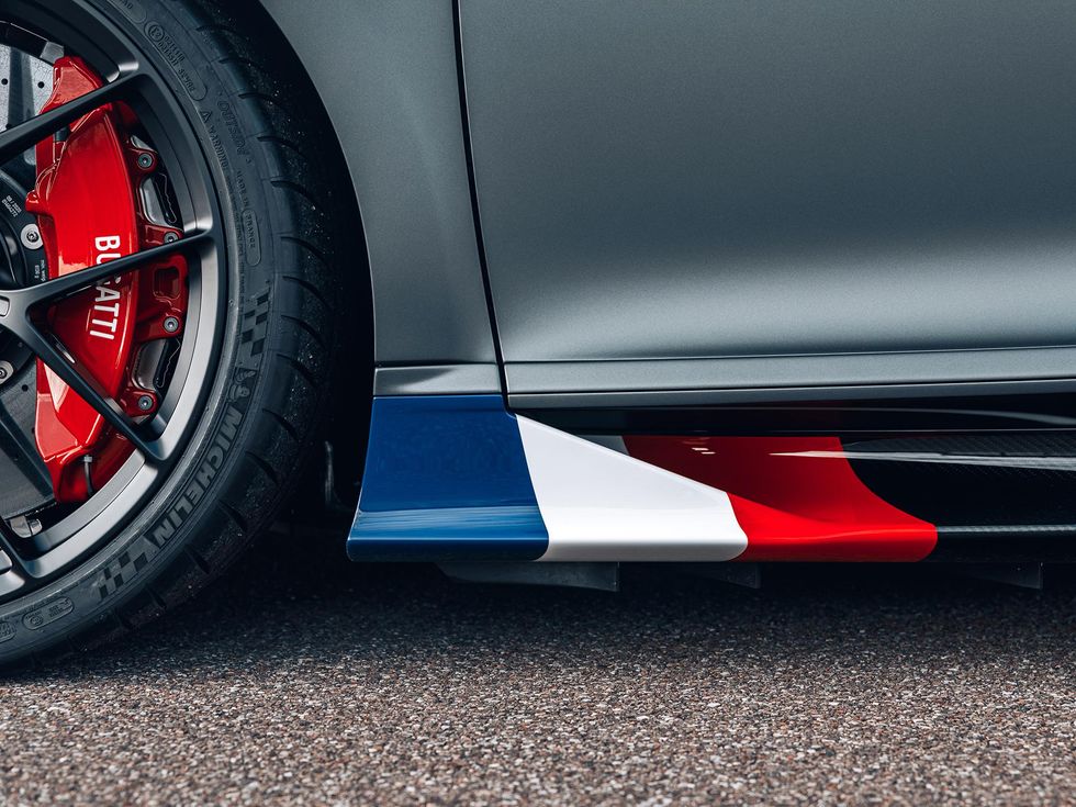 Bugatti Chiron Sport "Les L\u00e9gendes du Ciel" edition