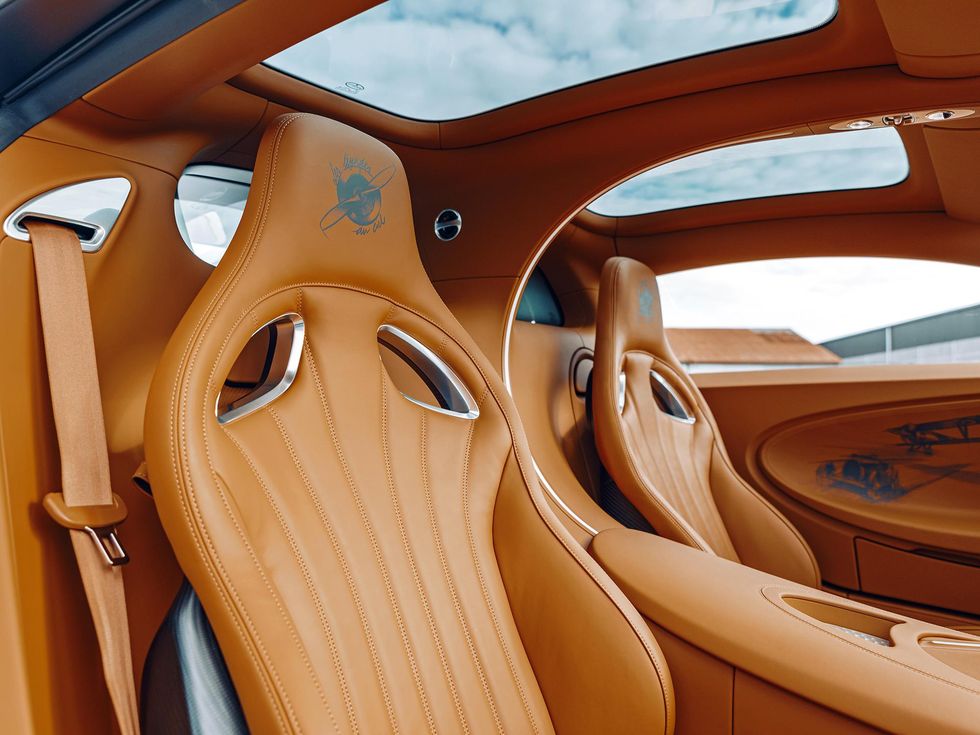 Bugatti Chiron Sport "Les L\u00e9gendes du Ciel" edition