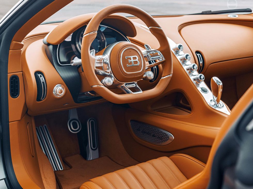 Bugatti Chiron Sport "Les L\u00e9gendes du Ciel" edition