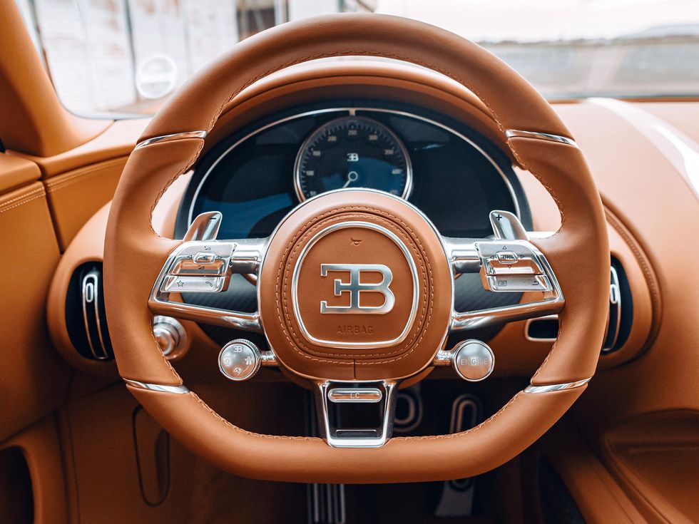 Bugatti Chiron Sport "Les L\u00e9gendes du Ciel" edition