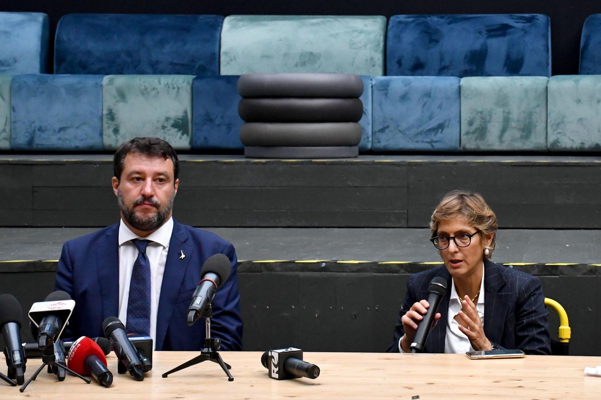 Governo in fuga dal caso Open Arms. E l’accusa dà i numeri sui migranti