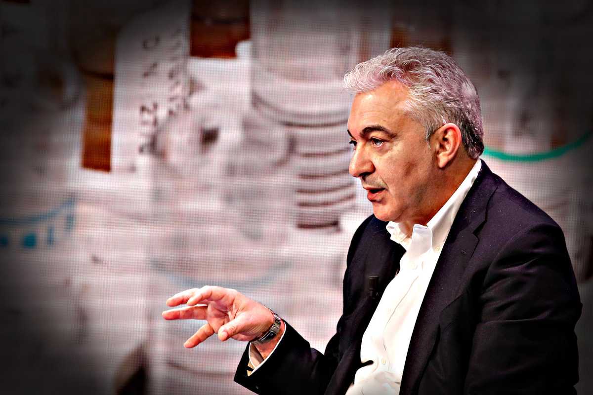 Mancano vaccini e vaccinatori