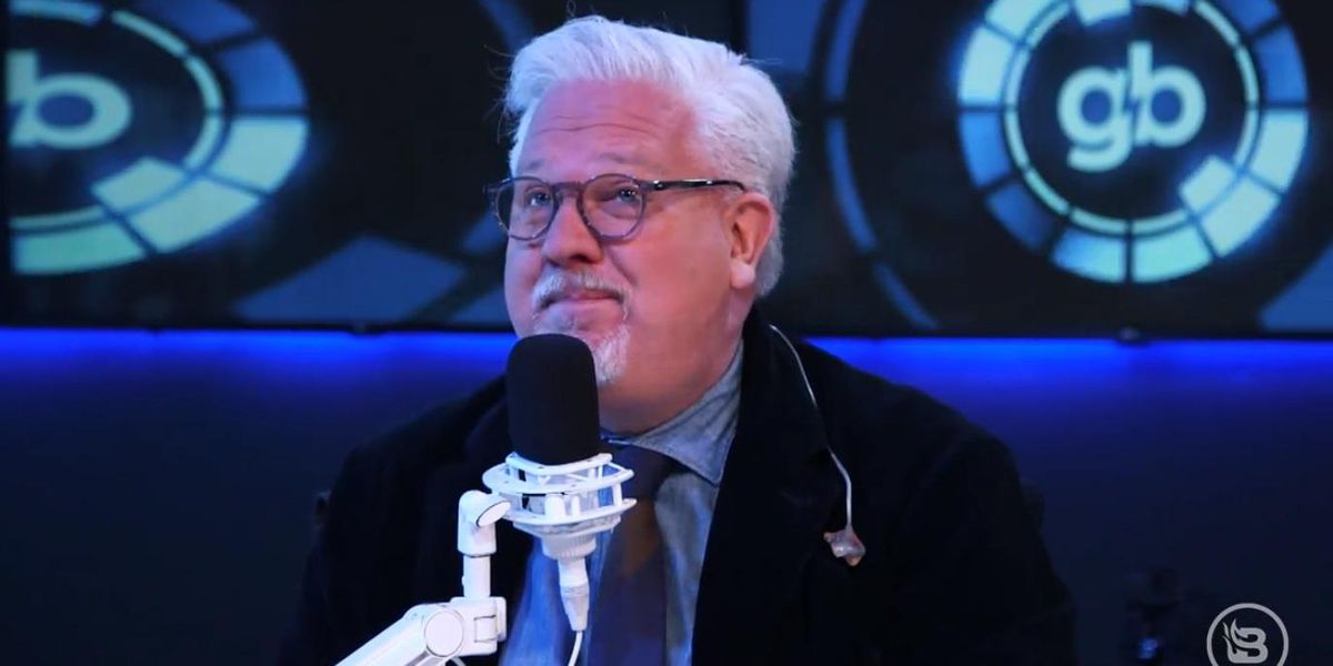 'We talk about the stakeholders that MATTER': Glenn Beck triggers long-winded Twitter rant for Davos criticism - Vimarsana News