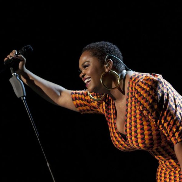 Jill Scott Is Armed & Ready For the Post-Divorce Dating World Thanks To This List