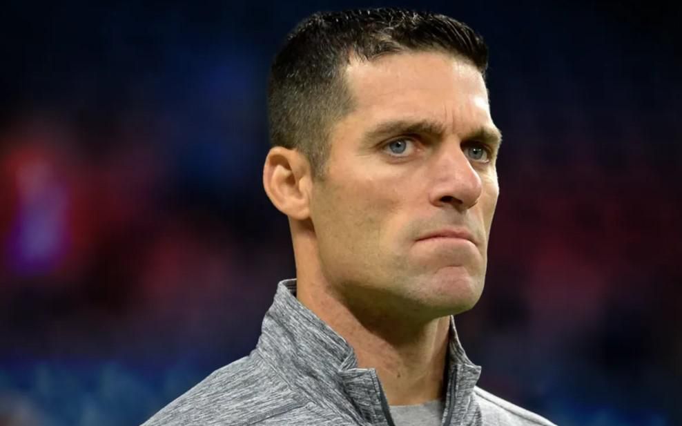 Texans make surprising, but necessary roster move