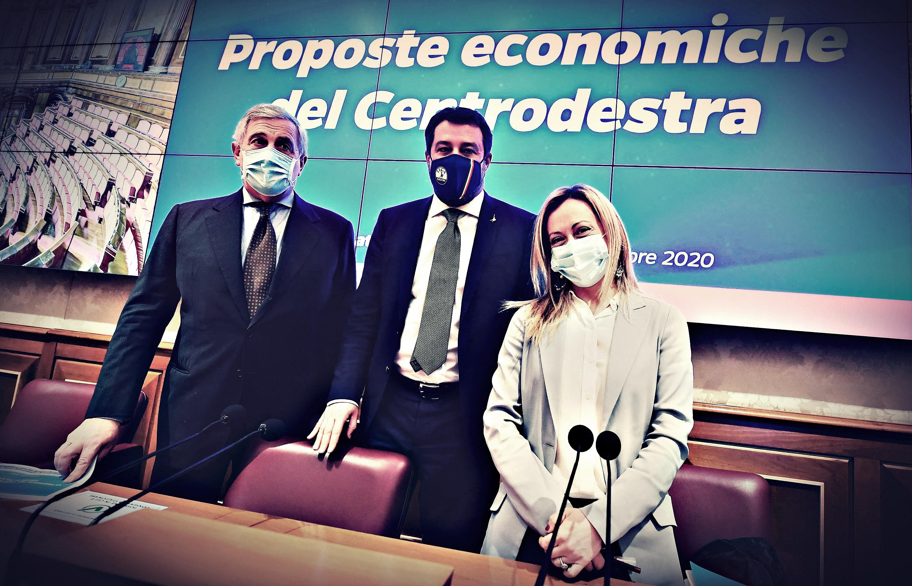 Il centrodestra si compatta: chiede di tornare alle urne e attende il flop del mediatore