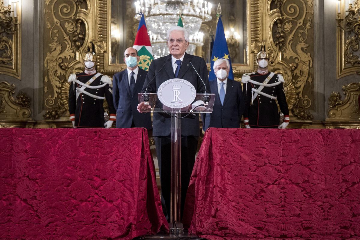 Sovranità: spetta al popolo certo non al Colle