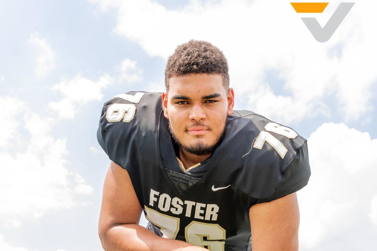 Freddy's Poll: VYPE Houston Offensive Lineman of the Year Fan Poll