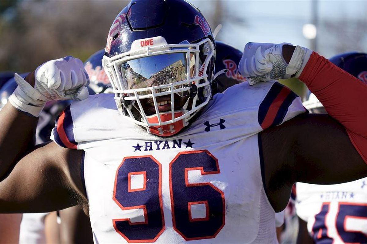 Big Bear Alexander commits to Georgia