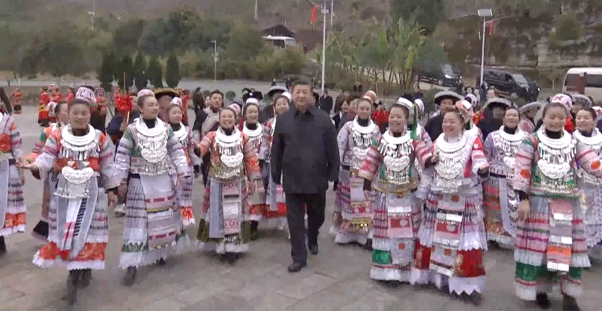 Xi visita il Guizhou della Cina Sud Occidentale prima del capodanno cinese