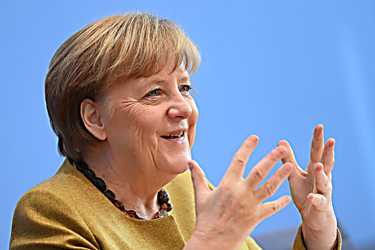 L’Ue medita di chiudere le frontiere. E la Merkel boccia il «pass» vaccini