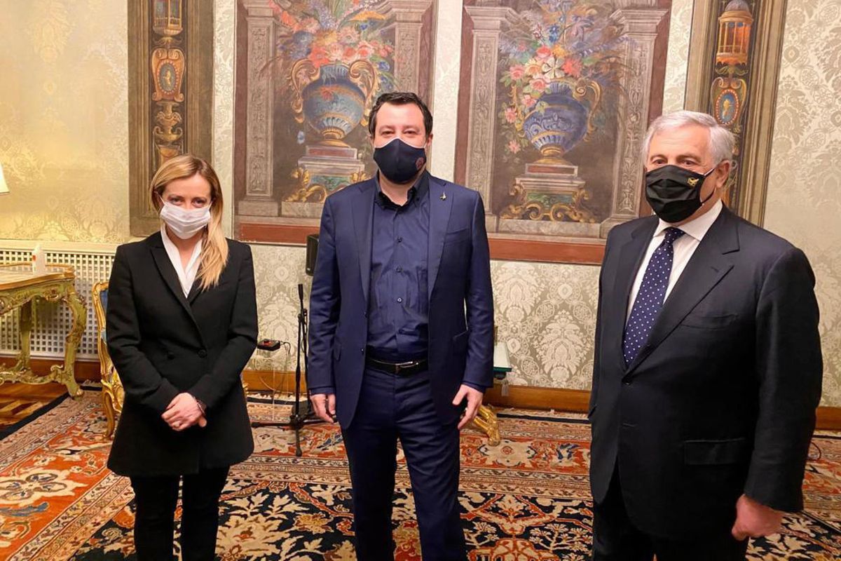 Il centrodestra ha finito la pazienza: «Così diventa impossibile lavorare»