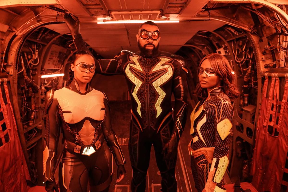 \u200bBlack Lightning's Nafessa Williams, Cress Williams, and China Anne McClain