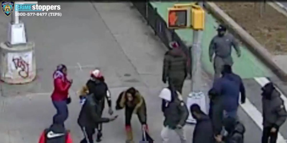 Police Seek Dozens Of Suspects In Horrific Nyc Beatdown Which Was All Caught On Camera Theblaze