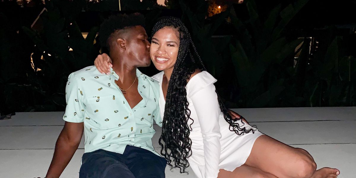 She Wanted A Vacation, So He Flew Her Out & They've Been Together Since.